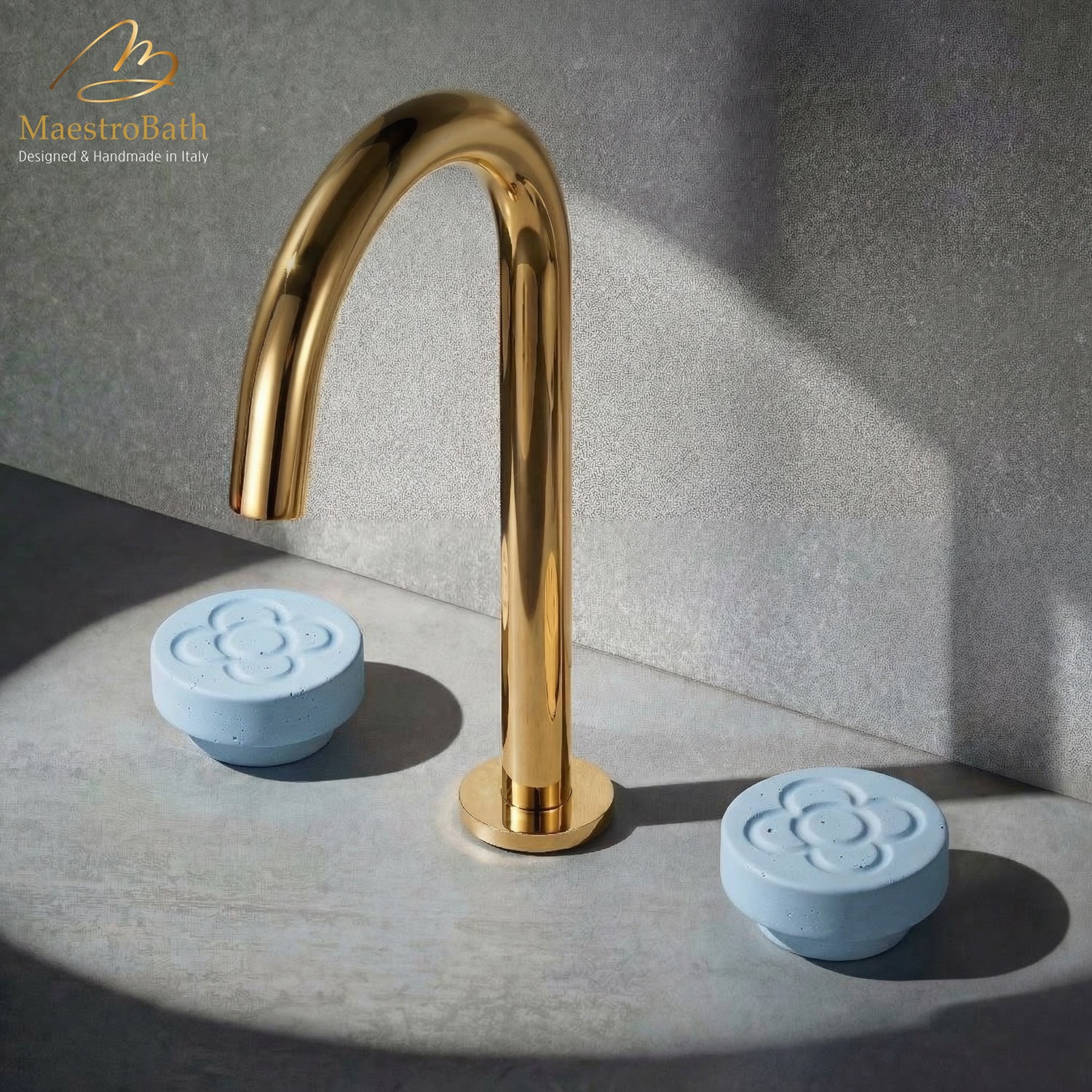 CEMENTO 3-Hole Bathroom Faucet