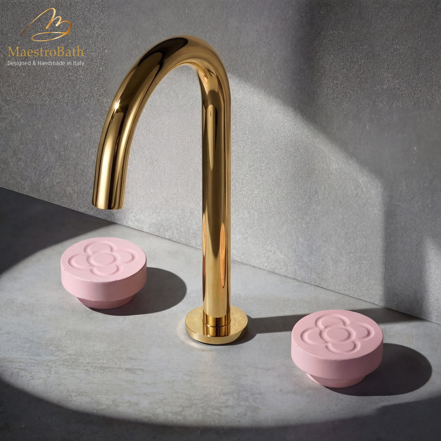 CEMENTO 3-Hole Bathroom Faucet